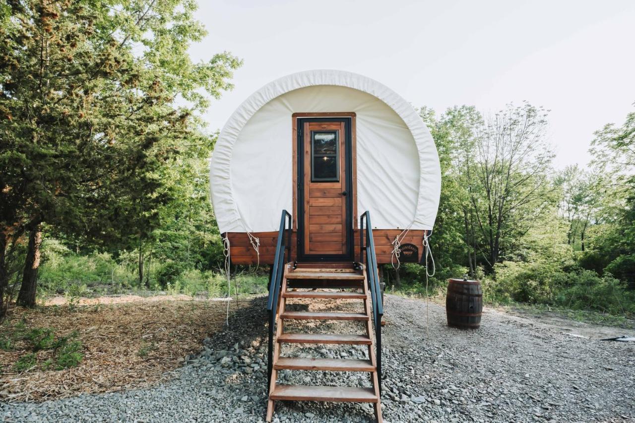Hébergement de vacances Heated & Ac Full Bathroom Covered Wagon *