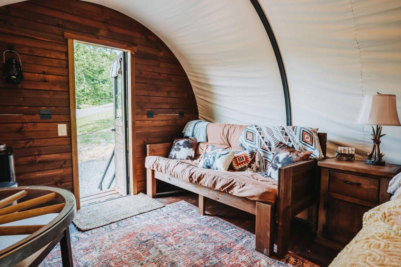 Hébergement de vacances Heated & Ac Full Bathroom Covered Wagon *